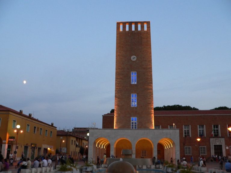 Copertina del volume "L’unità territoriale di riabilitazione in una USL della Provincia di Roma: considerazioni sul funzionamento e rilievi epidemiologici sull'utenza"